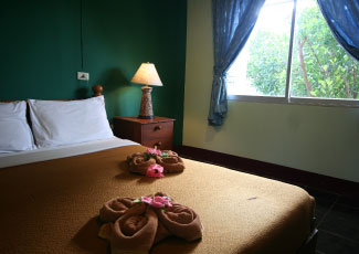 DOUBLE BEDROOM AT BAAN TALAY