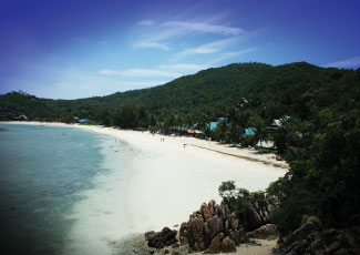 CHILL OUT AT HAAD YAO BEACH