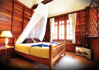 WOODEN VILLA AIR CON 1 DOUBLE BED