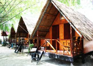 ISLAND HUT BUNGALOW ON THE BEACH