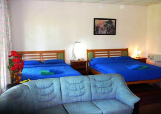 WIDE BEDROOM WITH 2 DOUBLE BEDS