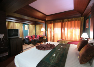 SUPERIOR HOTEL ROOM WITH PANORAMIC VIEW