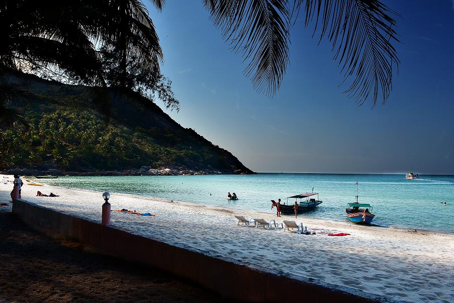 RELAX ON BOTTLE BEACH - KOH PHANGAN