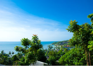 PANORANIC VIEW FROM HAAD YAO OVER BAY RESORT