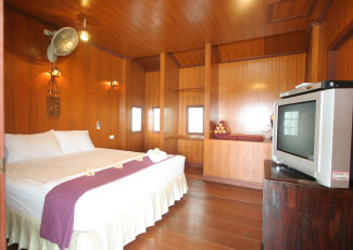 FULL AMENITIES INSIDE ROOM