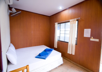 Air Con Room with 1 Double Bed