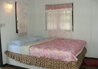 BUNGALOW WITH 1 DOUBLE BED
