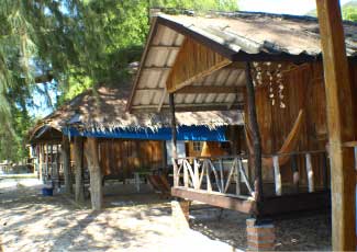 BEACH FRONT TERRACE SHACK