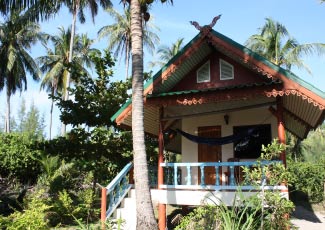 Beachfront Air-Con Bungalow