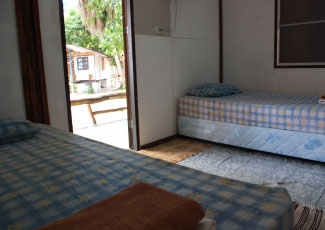 Bungalow with 2 single beds