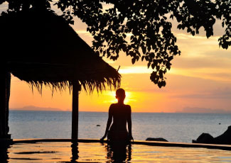 SUNSET OF SWIMMING POOL