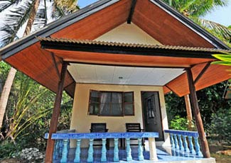 Garden Bungalow with Air-Con