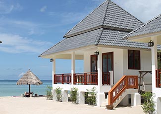 Grand Deluxe Beachfront Air-Con Villa
