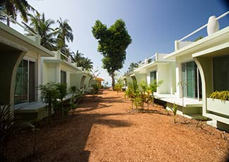 Resort Garden Atmosphere