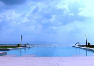 Beachfront Swimming Pool