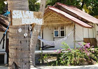 Beautiful Beach and Garden @ Sea Love Bungalows