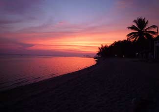 Sunset @ Sea Love Bungalows