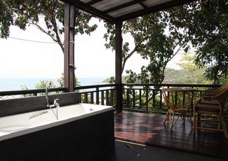Sea View Air-Con Bungalow with 2 beds (1D/1S), UBC-TV, Fridge, and Hot Shower