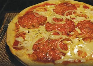 Pizza Salame