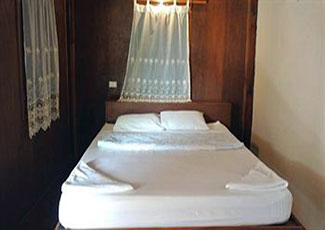 Room 1 Double Bed