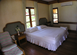 COMFORTABLE AND CLEAN ROOM AT LONG BAY RESORT