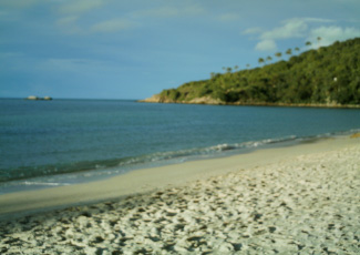 SUNNY AND CLEAR WATER AT OCEAN VIEW RESORT