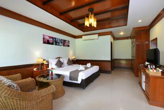 Superior Grand Room